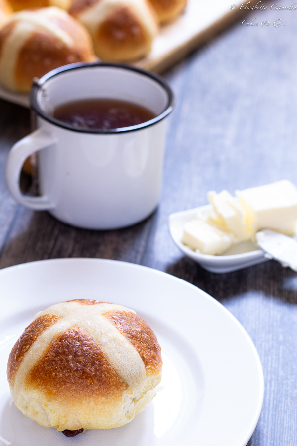 hot cross buns