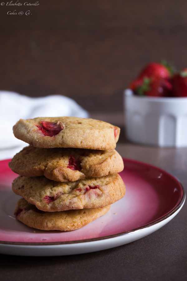 Biscotti Alle Fragole Fresche Biscotti alle fragole fresche