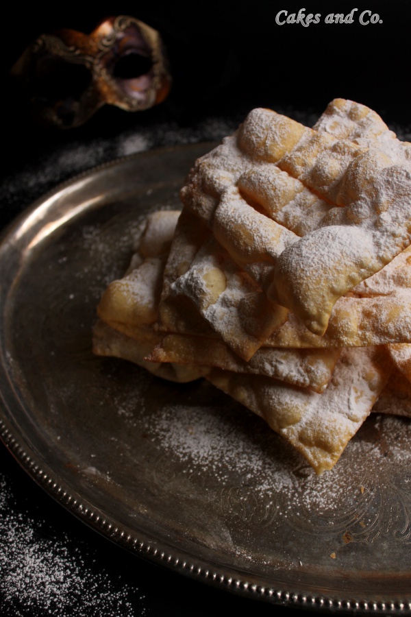 Chiacchiere IginioMassari Le Chiacchiere la ricetta di Iginio Massari per un dolce tipico del carnevale