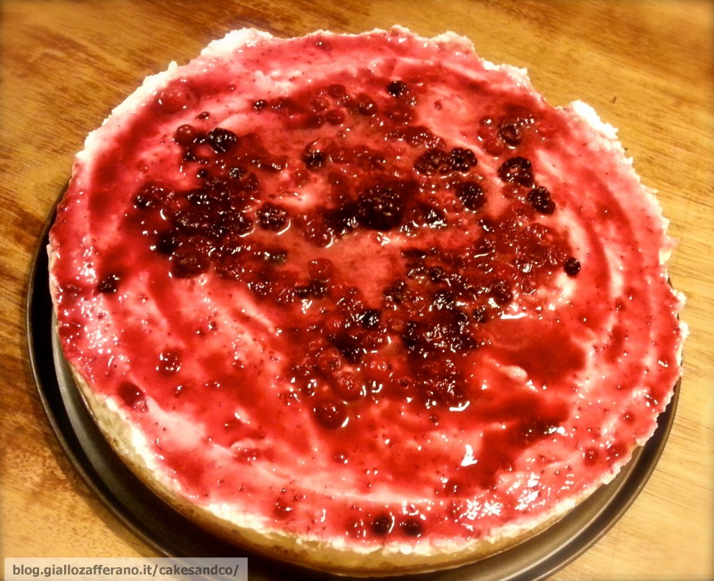 Cheesecake al limone e frutti di bosco
