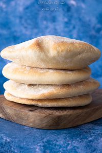 Pane arabo con esubero di pasta madre