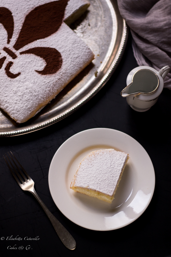 Schiacciata fiorentina con pasta madre un dolce della tradizione del carnevale fiorentino Fetta