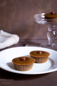 Dolcetti con cuore morbido al caramello salato: piccoli peccati di gola da gustare ancora tiepidi per assaporarne tutto il gusto e coglierne a pieno la golosità.