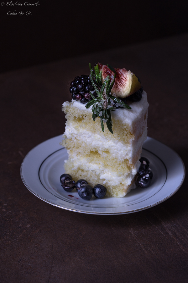 Naked wedding cake