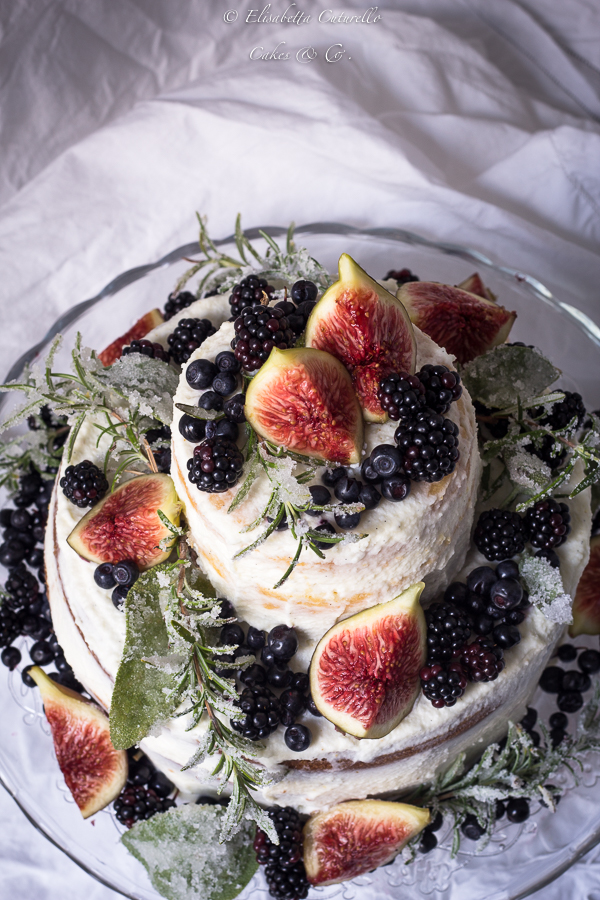 Naked wedding cake
