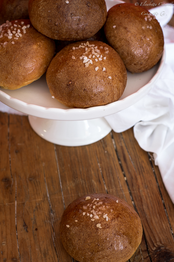 Brioches Con Esubero Di Pasta Madre Brioches con esubero di pasta madre
