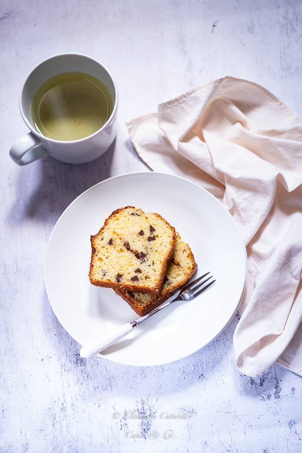 Plumcake alla ricotta e gocce di cioccolato