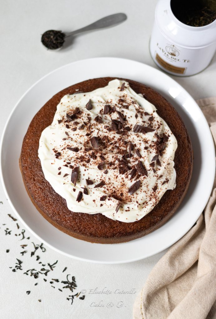 Torta all'Earl Grey e cioccolato con frosting al Philadelphia